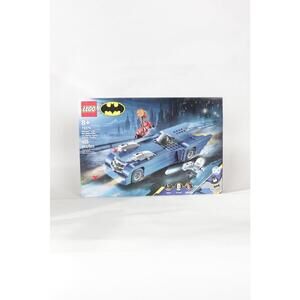 2024' Lego Batman Batmobile Harley Quinn and Mr. Freeze Set
